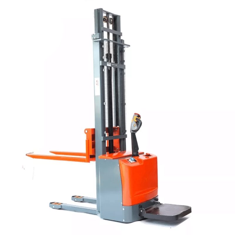 Mumbai, India 51 reach truck