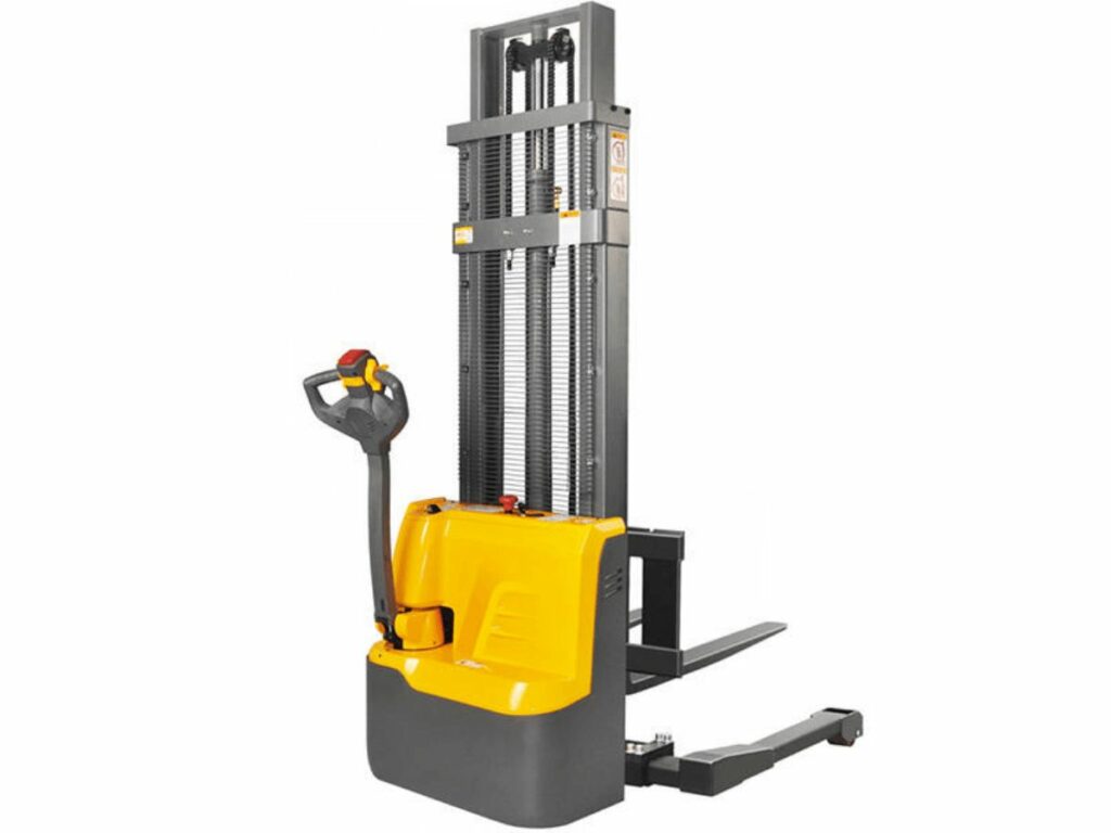 electric straddle stacker1