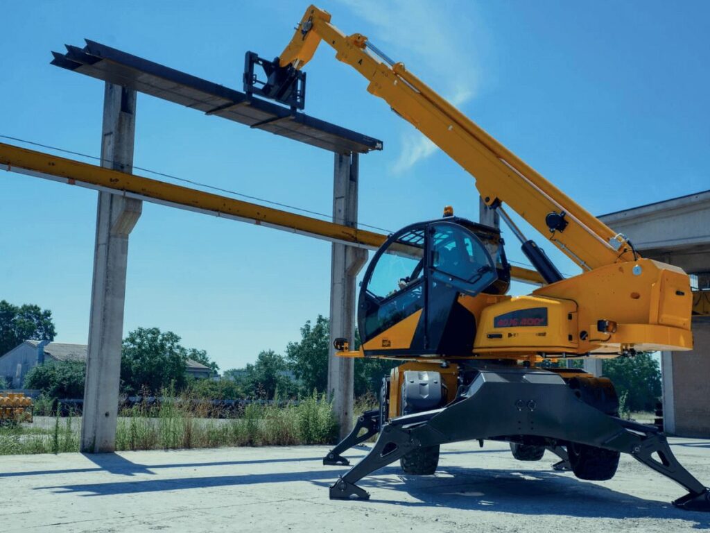 rotating telehandler1