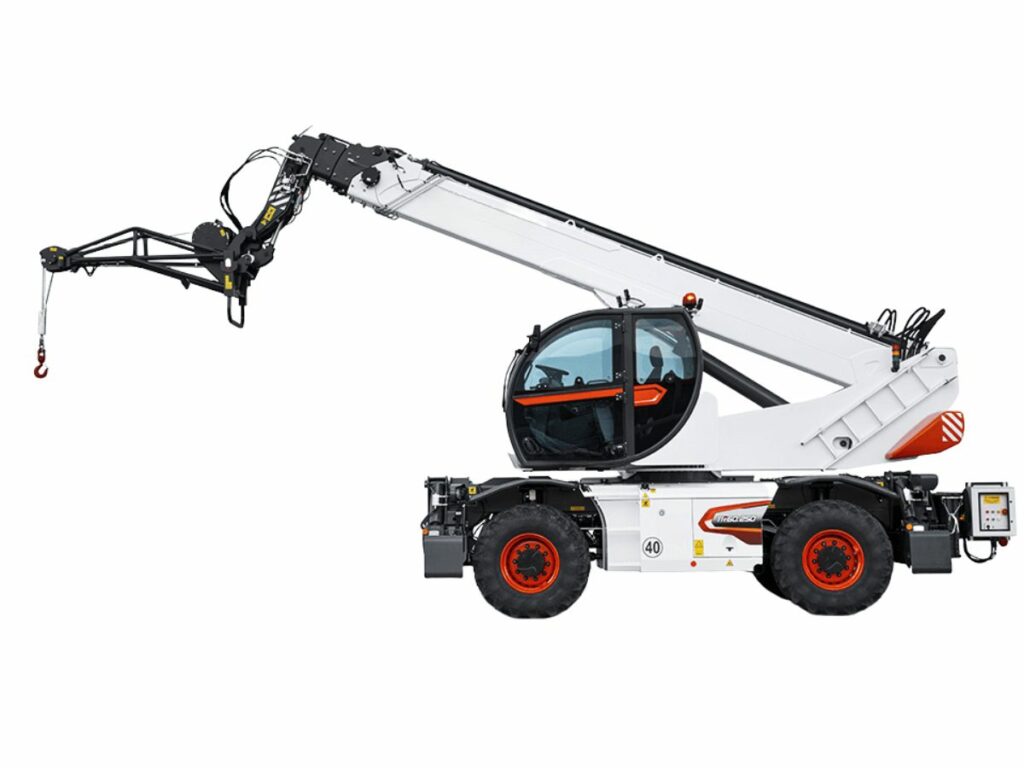 rotating telehandler3